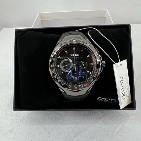 Seiko Coutura SSC745 - Picture 4 of 8